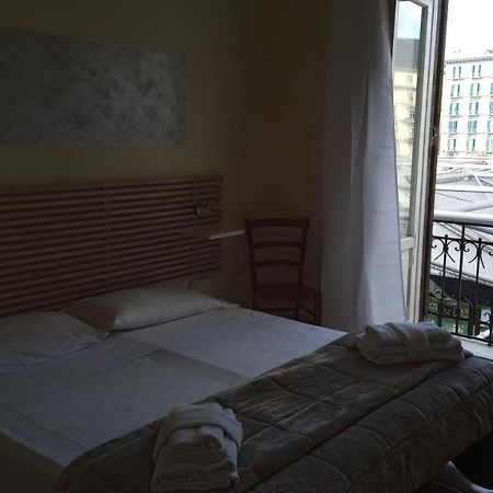 Hotel Eliseo Napoli Exterior foto