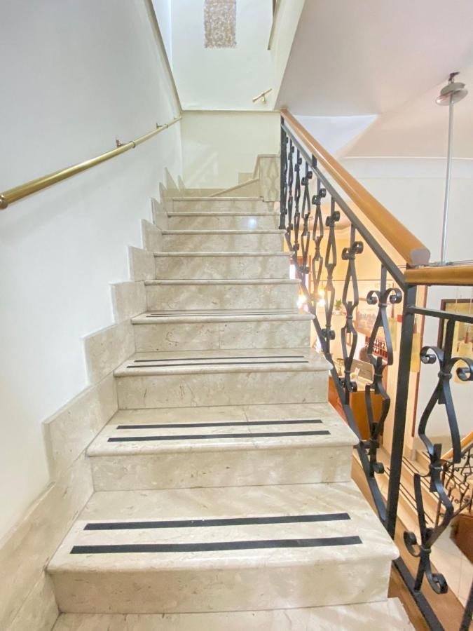 Hotel Eliseo Napoli Exterior foto