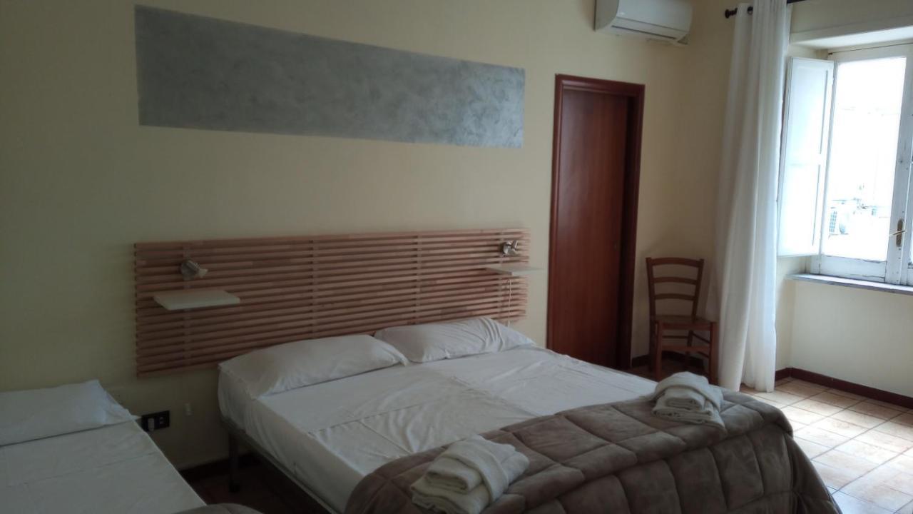 Hotel Eliseo Napoli Exterior foto
